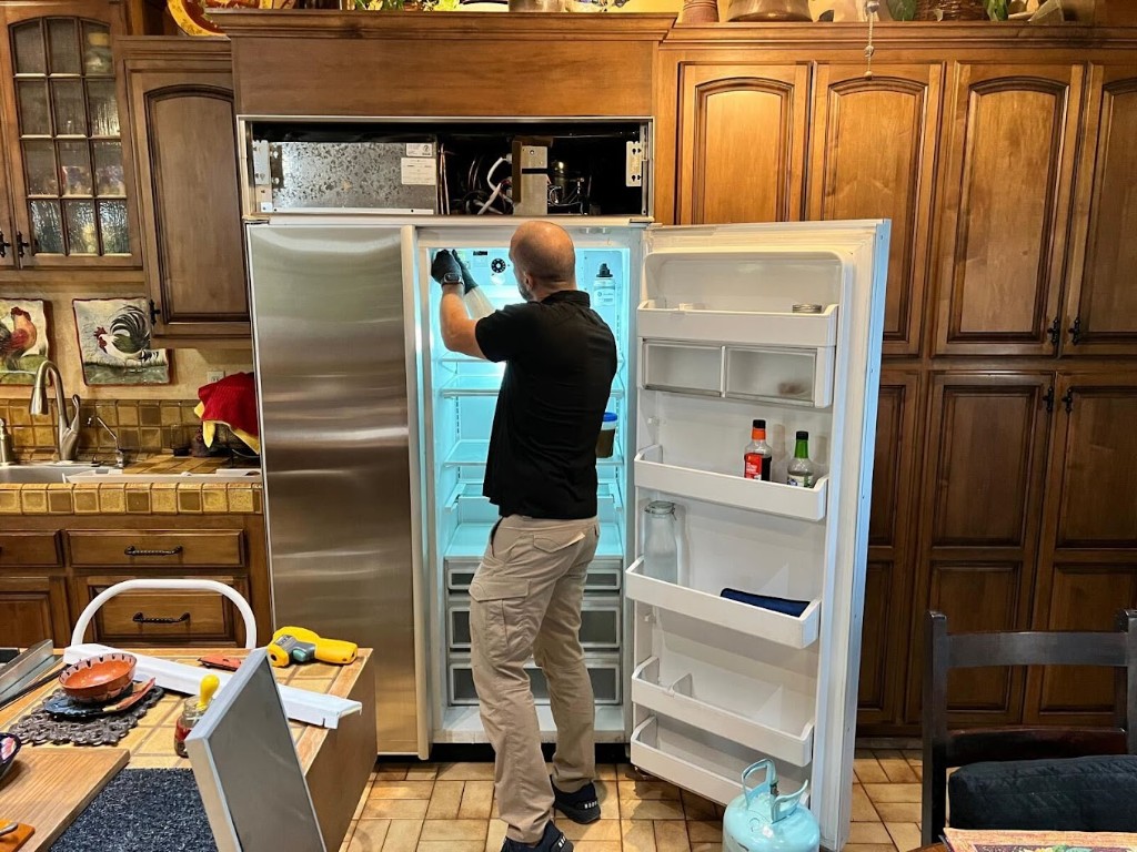 Professional sameday refrigerator repair San Diego